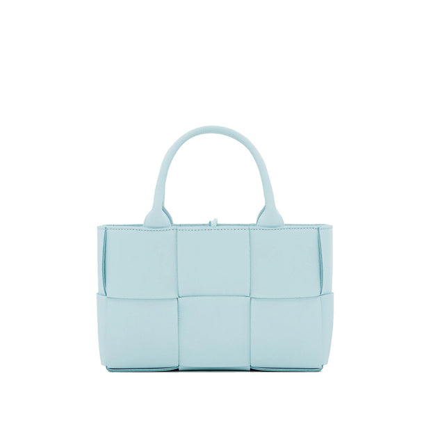 Sac Bottega Veneta Arco Mini en cuir Intrecciato — bleu