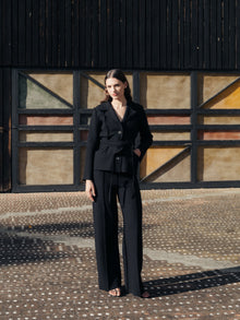 Pantalon femme Lèmme en laine mérinos noire — quatrième vue authentique fournisseur