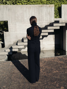 Pantalon femme Lèmme en laine mérinos noire — cinquième vue authentique fournisseur